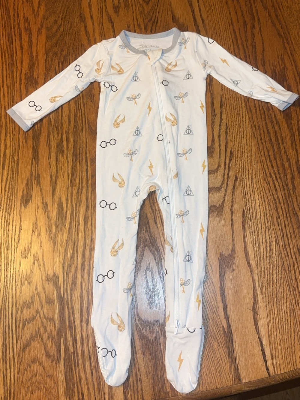 Kyte BABY White Footed Bamboo sleeper-Harry spotter